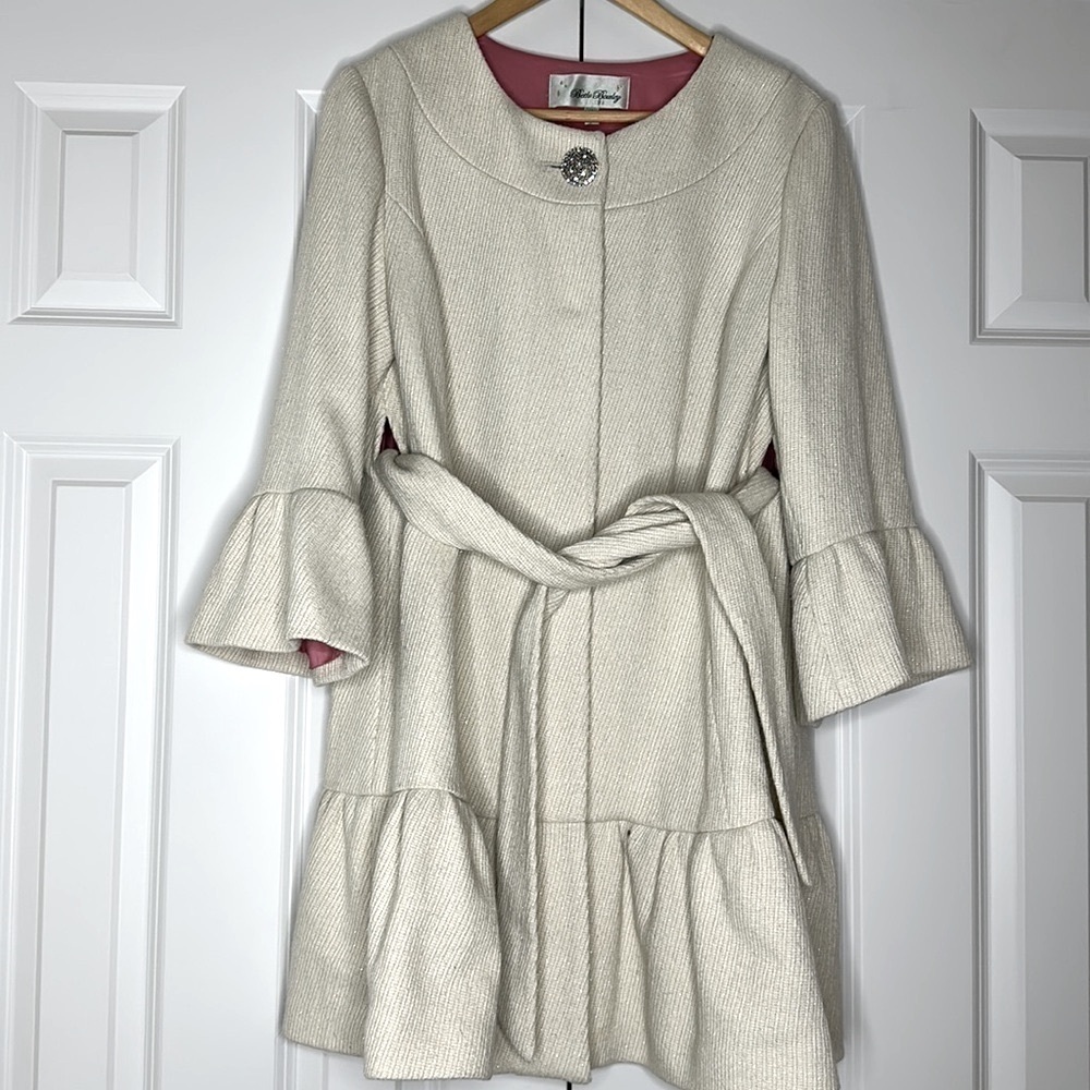 Beth Bowley Wool Blend 3/4 Sleeve Ruffle Coat Cream Metallic Thread Sz12